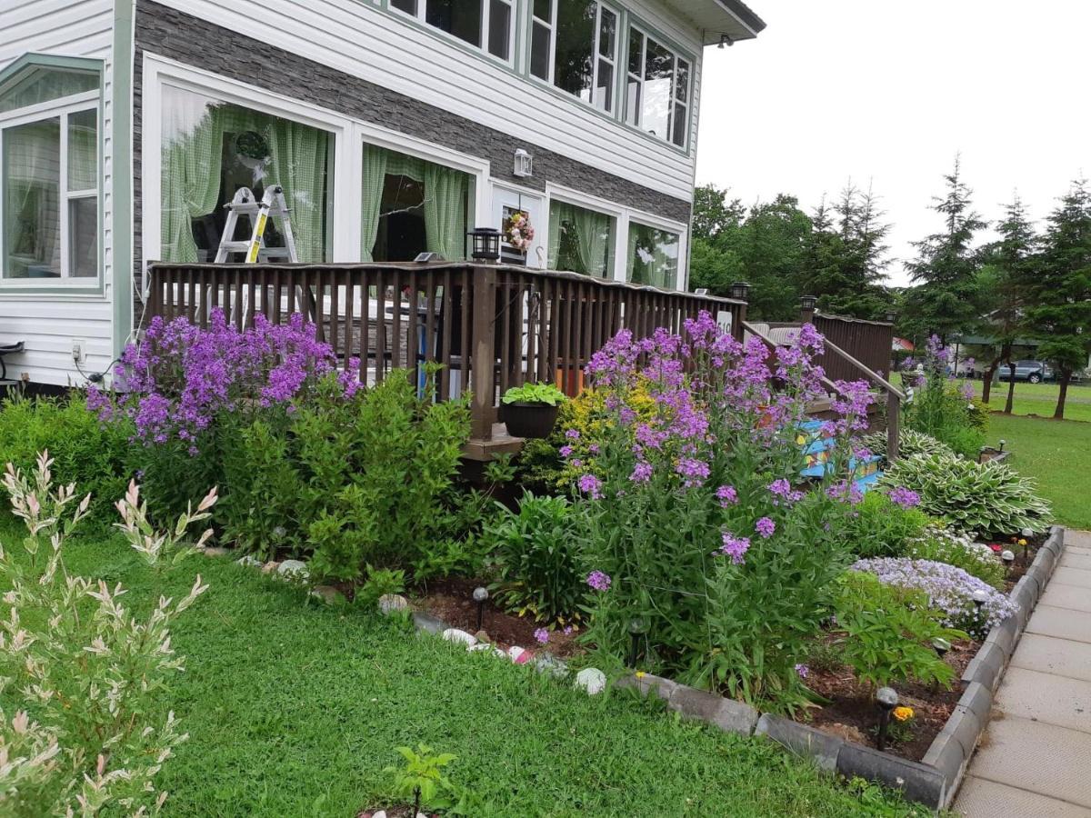 Big Axe Bed & Breakfast Otis 外观 照片