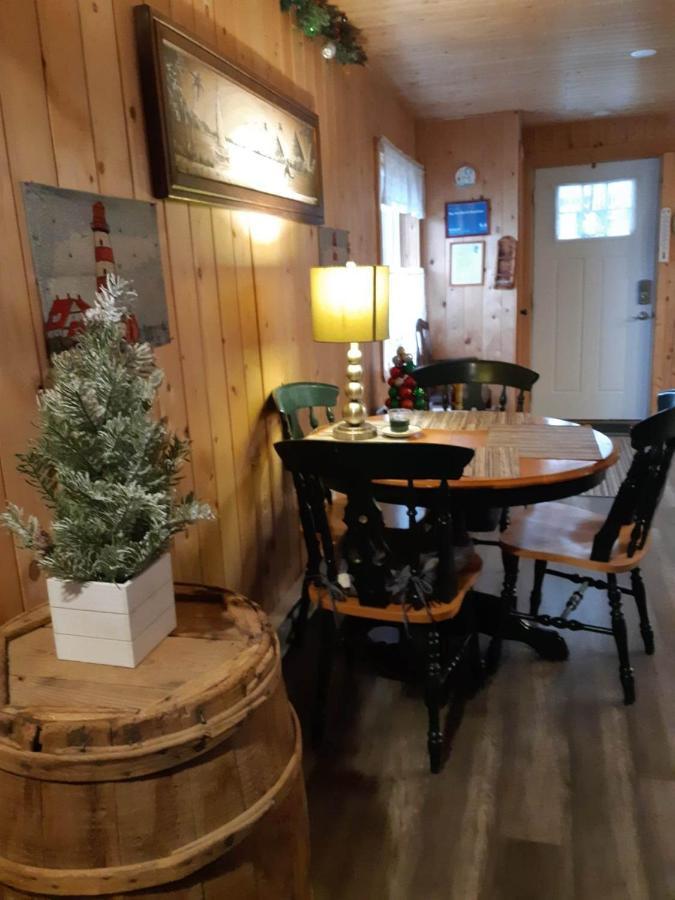 Big Axe Bed & Breakfast Otis 外观 照片